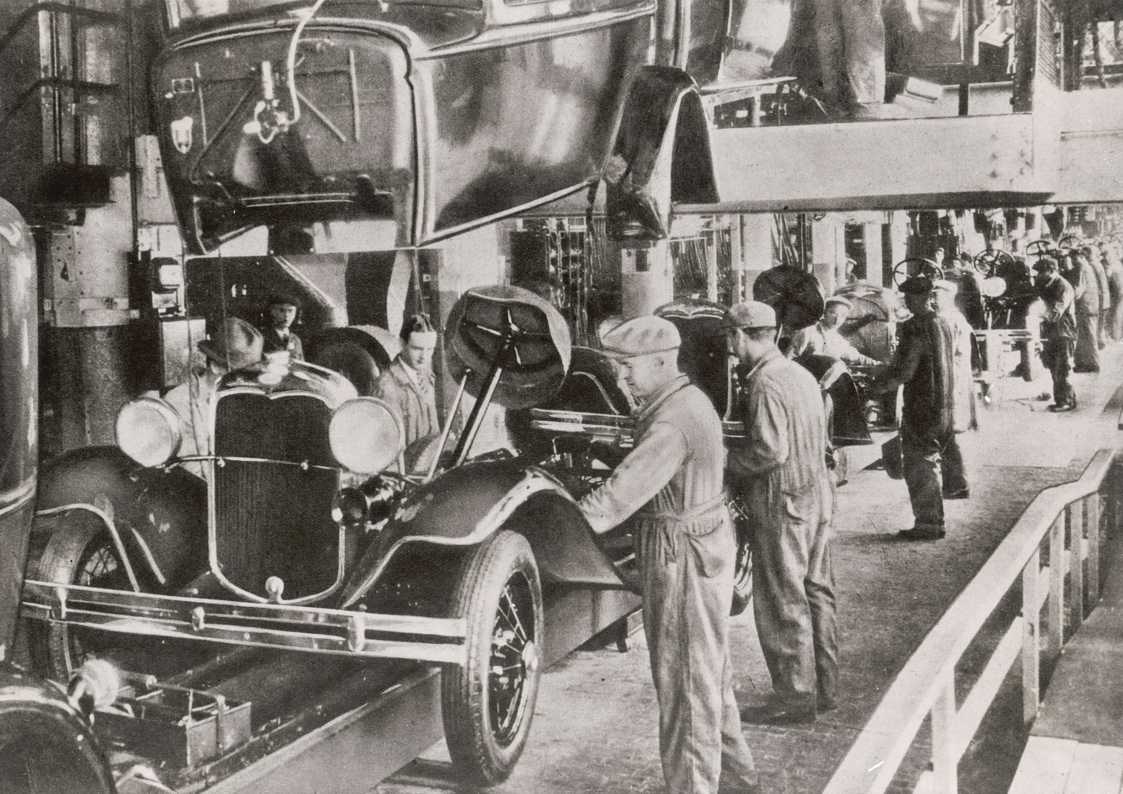 ford-assembly-line.jpeg